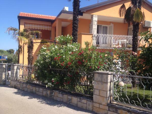 Apartment Marija 乌马格 外观 照片